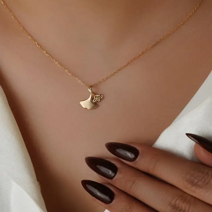 گردنبند بولگاری دوریکا با زنجیر متصل ۴۵ سانت