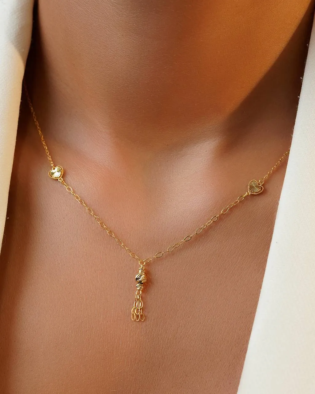 گردنبند طلا طرح گوی و قلب